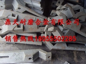 無(wú)錫華通4000瀝青攪拌主機多元素合金側攪拌臂、好質(zhì)量鍋底襯板價(jià)格